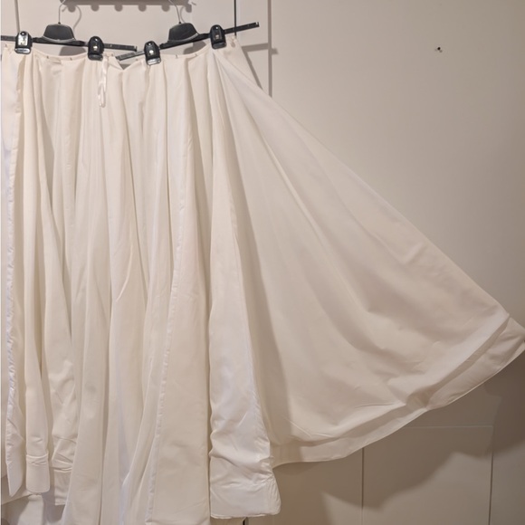 Wedding Dress (US Size 8 ) Madison James MJ850 - Picture 8 of 15